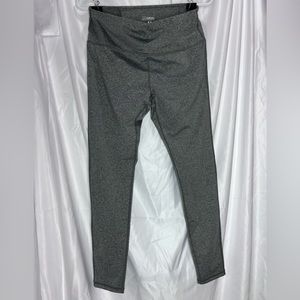 Queenieke Highwaisted Tummy Control Yoga pants, Size M, Grey